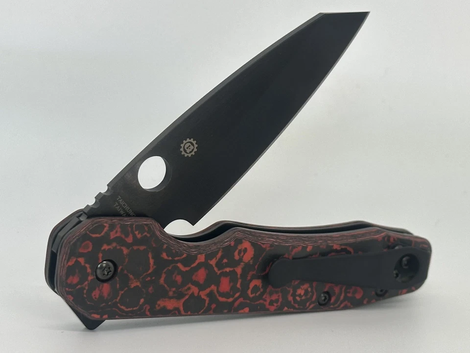 Spyderco Smock C240GM4PBK - Blade HQ Exclusivo - Básculas de carbono de flujo de lava añadidas Foto 2 de 4