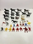 Huge Lot Of Vintage Knights Horses Lido Marx Timpo?