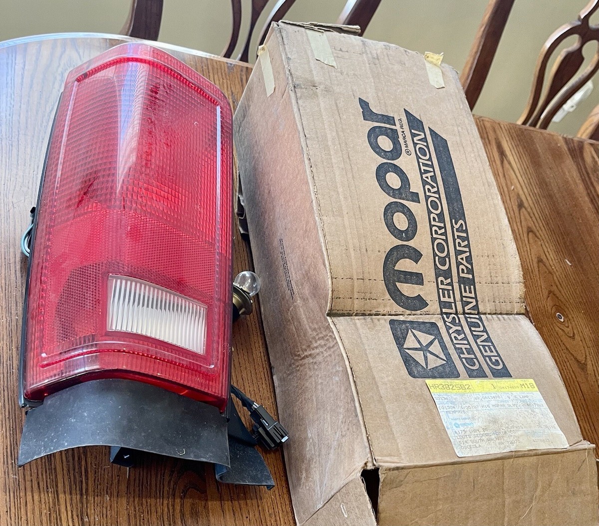 NOS Mopar 4174899 Left Tail Lamp 1984 1985 1986 Dodge Grand