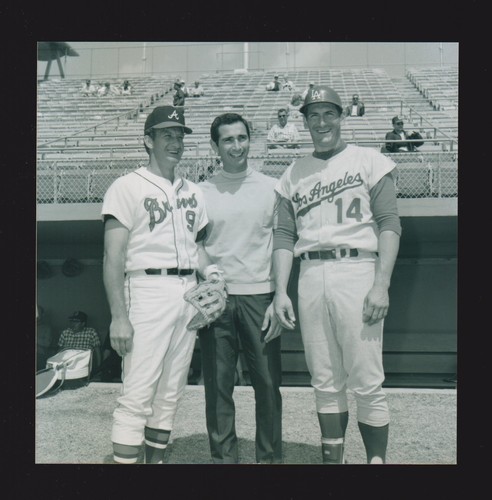 1968 Sandy Koufax Bob Uecker Len Gabrielson 5 x 5 KODAK SNAPSHOT REPRINT PHOTO 1