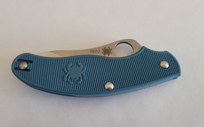 NEW First Generation GIN-1 Numbered C94SBL3 SPYDERCO UK Penknife 