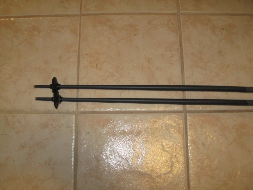 NUEVOS BASTONES DE ESQUÍ ROSSIGNOL Tactic All-Mountain - GRIS/NEGRO 125CM Foto 3 de 3