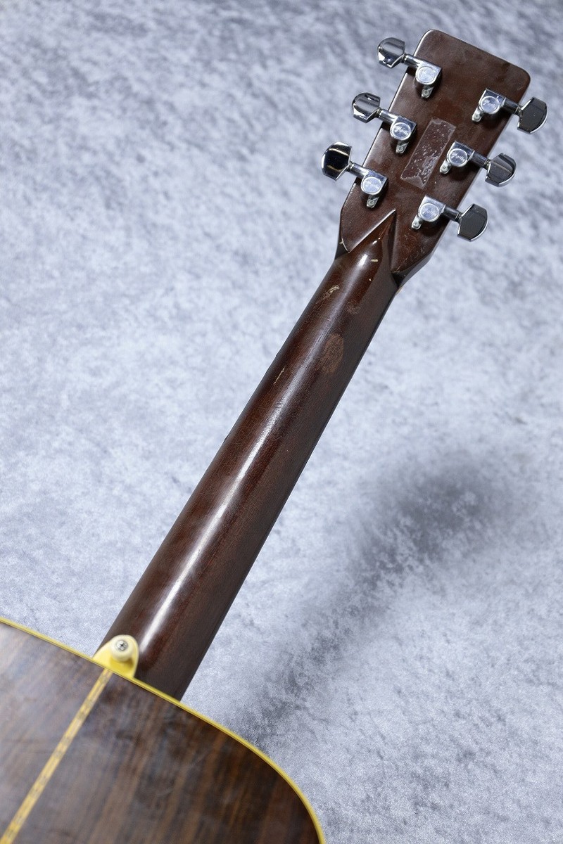 Martin D-28 1980年製 L.R.BaggsPU付 Martin D-28 1980年製 L.R.BaggsPU付 - メルカリ