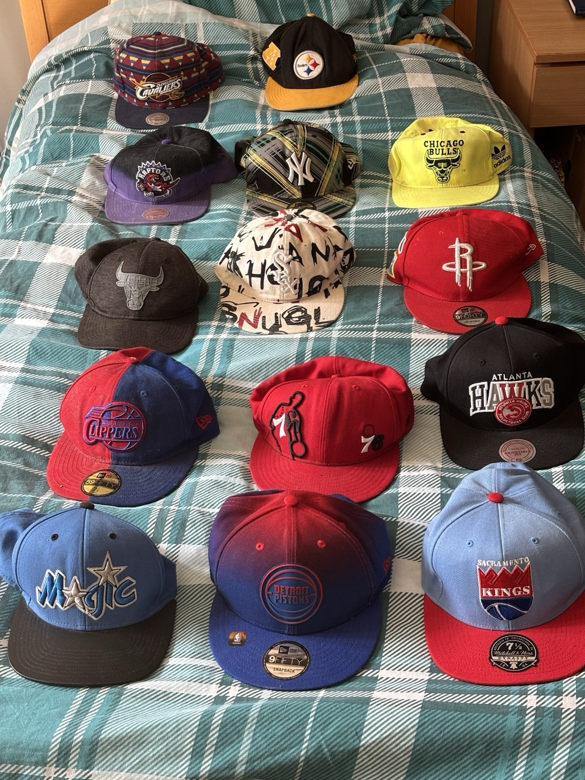 Picture 1 of 6