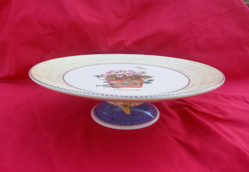 Wedgwood SARAHS GARDEN.  Footed Cake Stand. Viola Tricolor - Picture 1 of 4