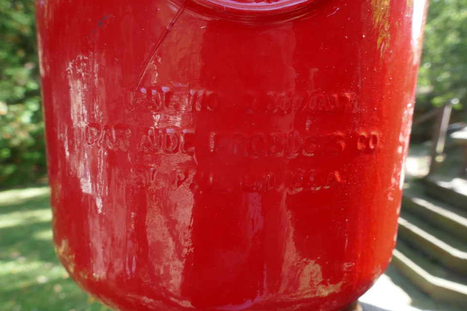 VTG Master Par Aide Single Golf Ball Washer Red w/ Base Towel Shoe