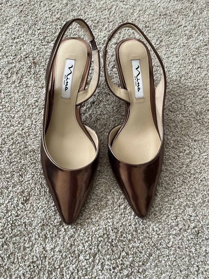 Mujer Bronce Metálico Pintado Puntera Eslinga Trasera Tacones Altos Cuero Talla 8.5 38.5 Foto 2 de 4