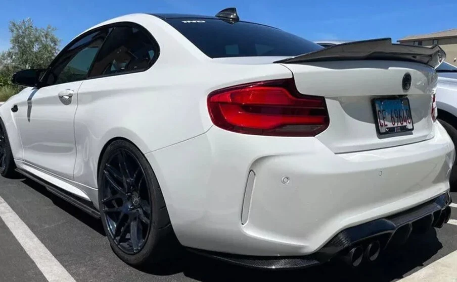 Alerón labial trasero de carbono real para BMW Serie 2 F22 F87 M2 cupé 2014-20 Foto 3 de 4
