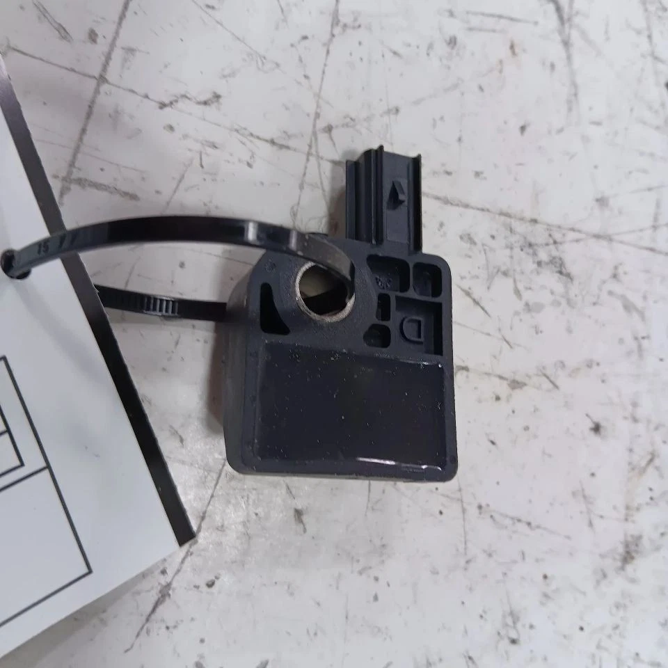 Sensor de acento Hyundai 2014 2015 2016 2017 Foto 2 de 4