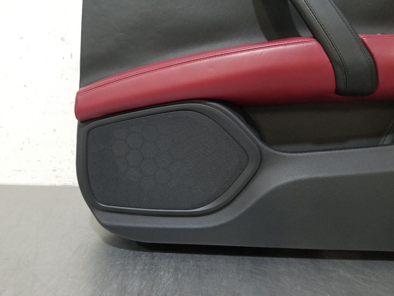 Maserati Ghibli 2014-2014 Front Right Door pocket trim Red