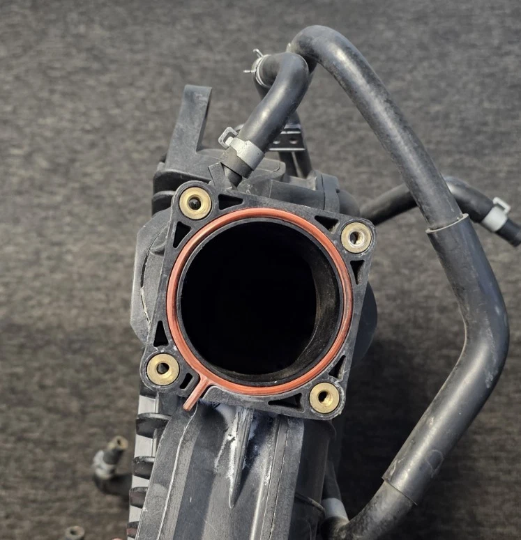 07-08 CONJUNTO COLECTOR DE ADMISIÓN SUPERIOR INFINITI G35 NISSAN 350Z VQ35HR FABRICANTE DE EQUIPOS ORIGINALES USADO PROBADO Foto 4 de 4