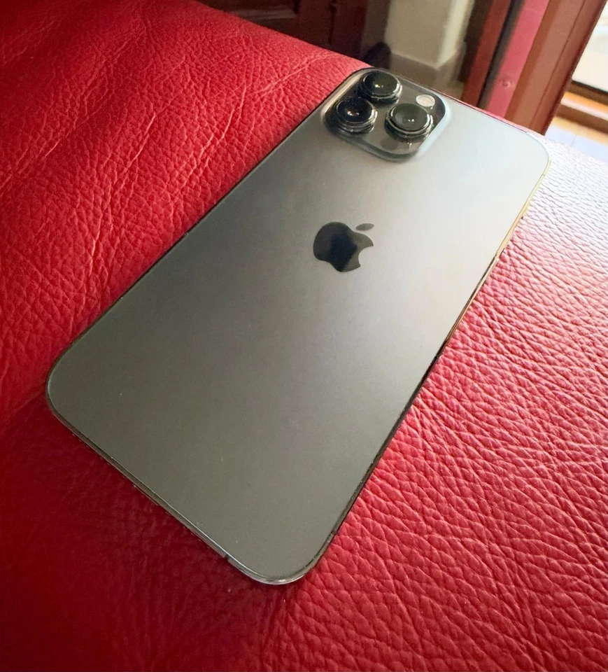 Apple iPhone 13 Pro Max · 128GB, foto 2 di 5