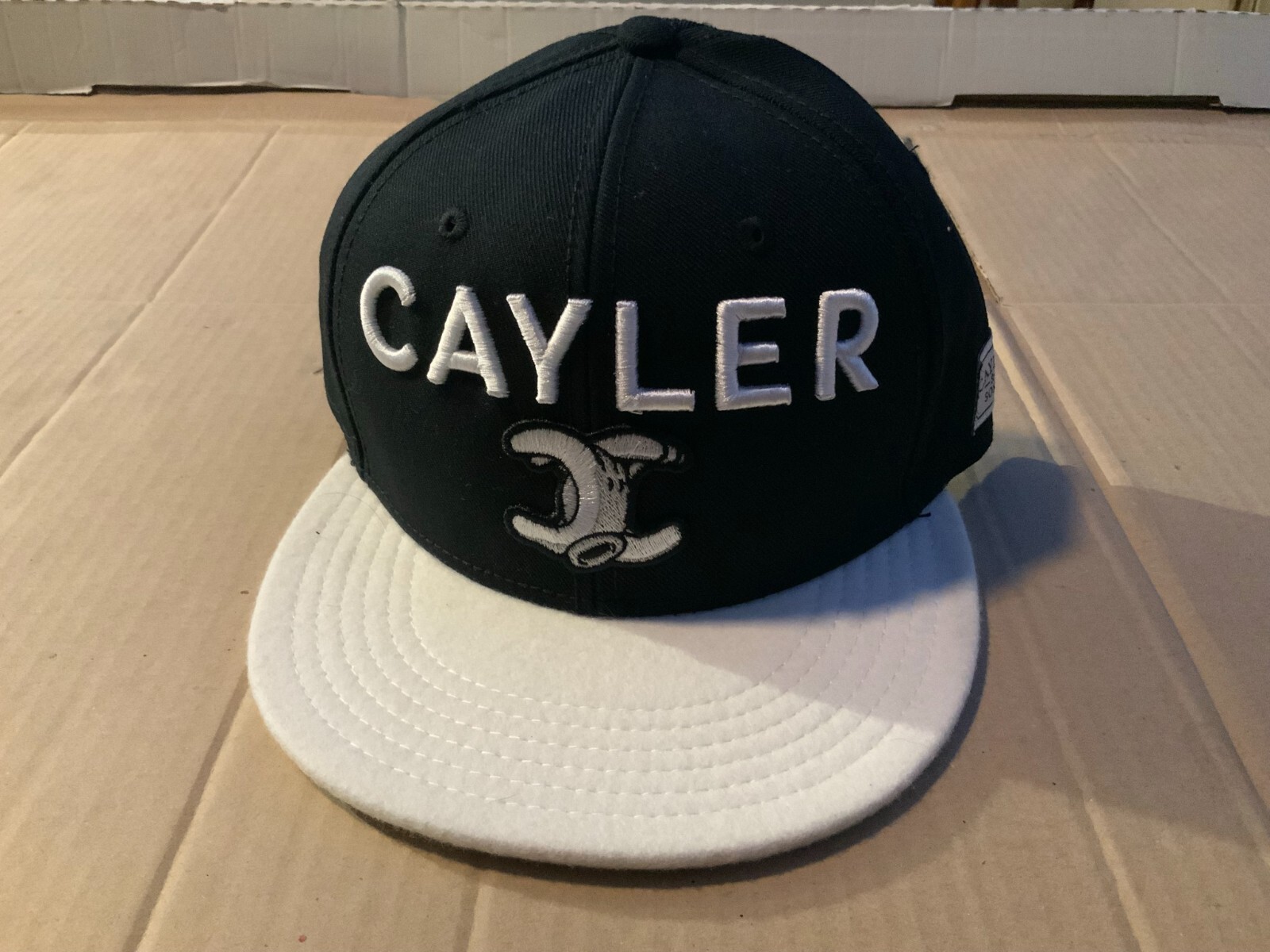 Picture 1 of 4