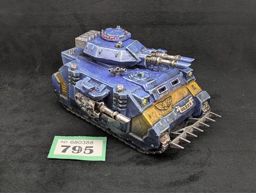 795 Predator Annihilator Ultramarines Primogénitos Marines Espaciales 40k Bien Pintado - Imagen 2 de 11