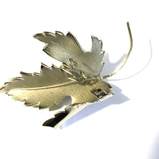 VINTAGE SIGNED GIOVANNI LARGE SILVER TONE MATT SHINY LEAF BROOCH PIN 2 3/4"