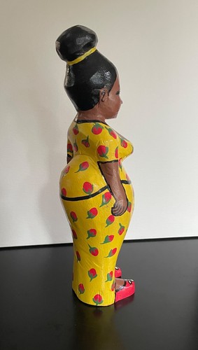 14.5" Carved Wood Yellow & Red Floral Long Dress African Woman w Bun Statue - Picture 3 of 8
