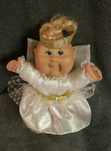 cabbage patch angel doll