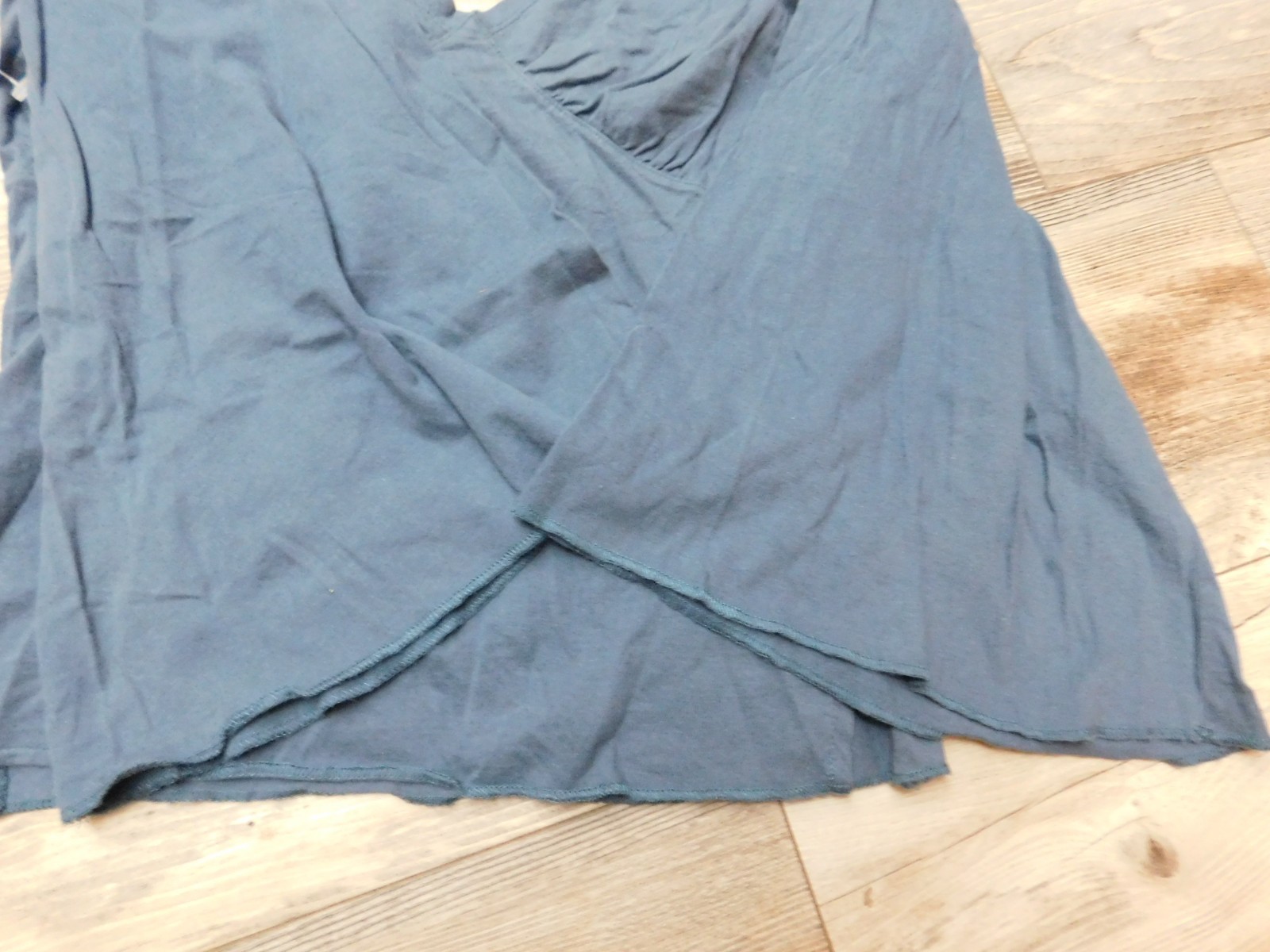 DIVIDED H & M BLUE TOP SIZE 38