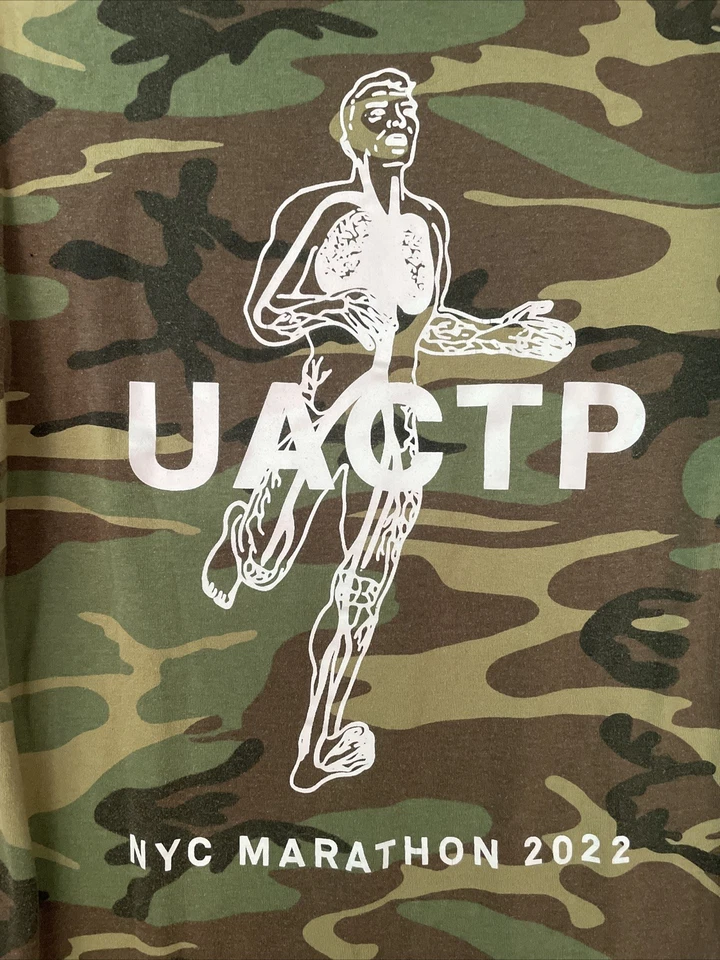 Camisa camuflada manga larga UACTP Undefeated New York City Marathon 2022 talla M Foto 2 de 4