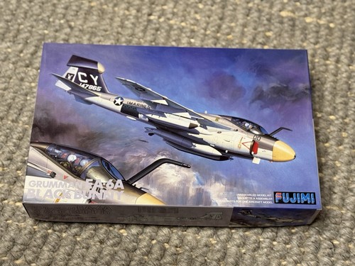 FUJIMI 1/72 A-4E/F TOP GUN, PLASTIC KIT, NO SHRINK