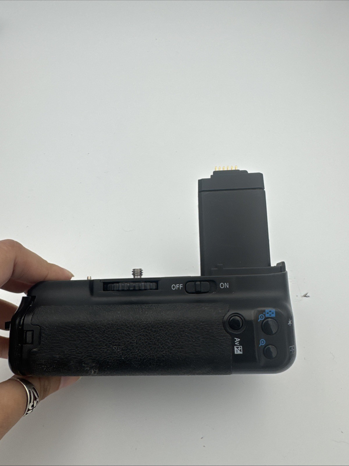 BP-C450 Battery Grip - Made in China Tested and fully working - See Description image 2