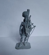 Charles Stadden Highland Piper -Bagpipes - Unpainted