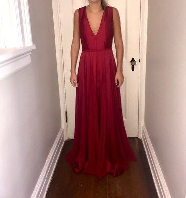 Halston Heritage Size Deep Red V-Neck Gown