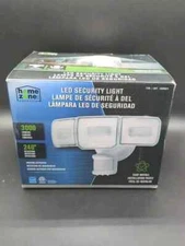 Home Zone Motion Activated LED Security Light Adjustable Twin Head Light NIB