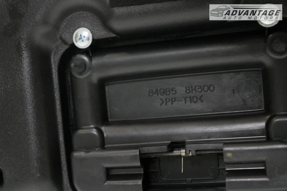 Alfombrilla de repuesto para maletero trasero Infiniti Qx70 2014-2017 OEM Foto 3 de 4