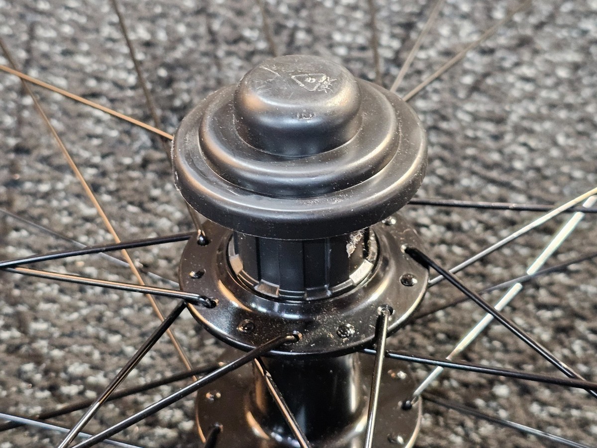 Bontrager Affinity TLR 6000 AL 622 × 21 Disc Road Trek Bike Wheel