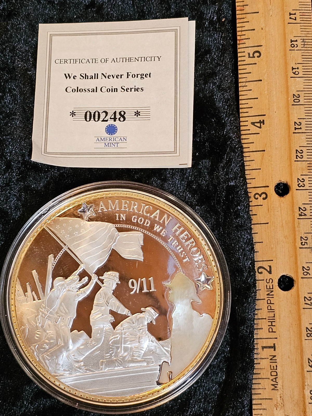 We Shall Never Forget 9/11 Colossal Coin First Responders American Mint