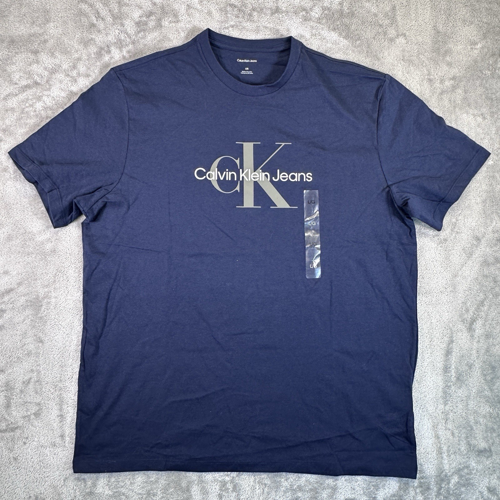 Short Sleeve T-shirt Classic Crewneck Style Size Large Blue