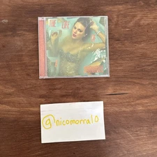 Taylor Swift The Life of a Showgirl CD + Hand-Signed Photo #4 Sealed 2025