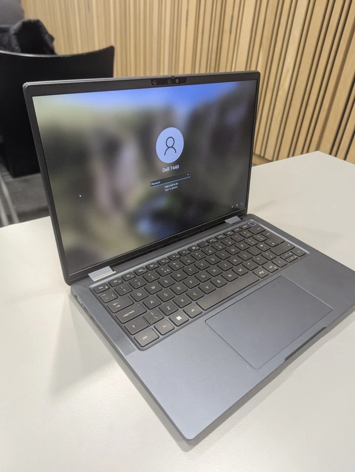 Dell Latitude 7440 · i5-1345U · 16GB · 500GB, photo 1 of 5