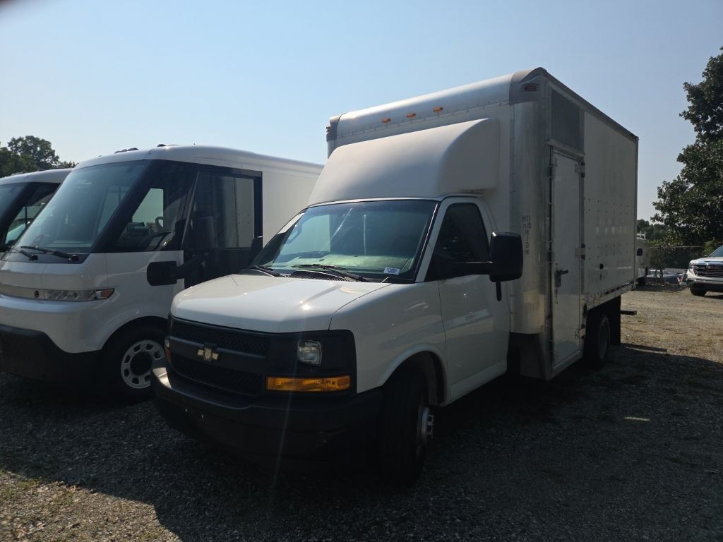 2017 Chevrolet Express Work Van
