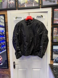 RST Ventilator D30 schwarz/schwarz Mesh Motorradjacke UK 52/4XL Futter fehlt