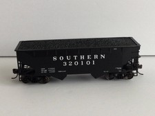 Atlas HO 20007431 - Trainman - 2-Bay Offset Hopper "Southern" 320253