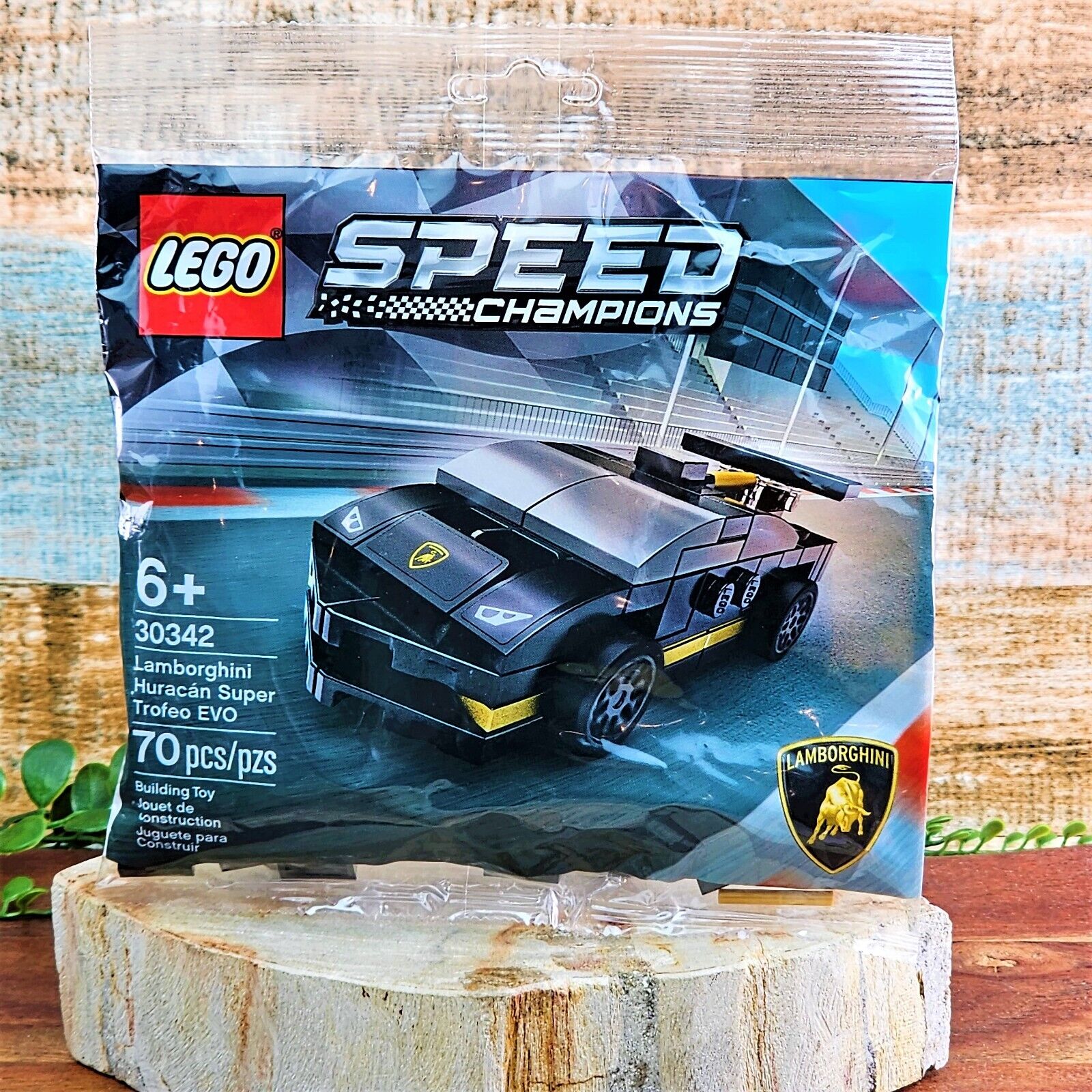 Lego 30342 Speed Champions Lamborghini Huracan EVO 70pc Building Set Collectible