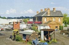 PHOTO  1997 ELLESMERE: FORMER RAILWAY STATION VIEW EASTWARD TOWARDS WHITCHURCH: