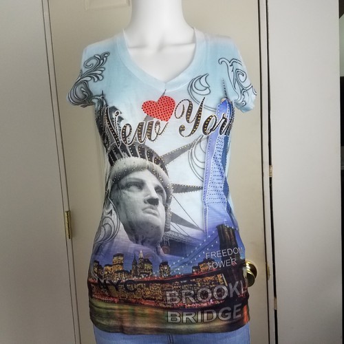 Miss Posh Women's New York NYC NY Rhinestone T-Shirt V Neck Med freedom tower - Picture 6 of 11