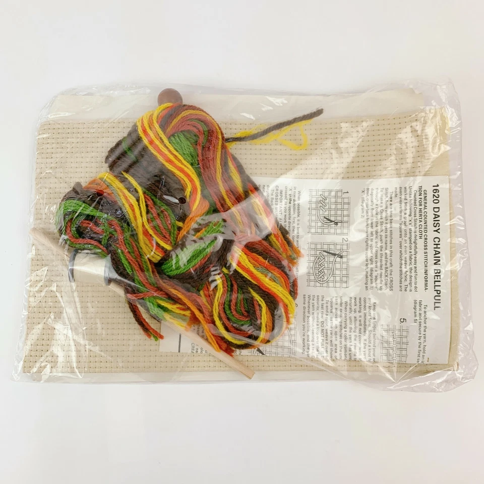 The Creative Circle Vintage 1983 Daisy Chain Bell Pull Eugenia Parfionow #1620 - Image 4 of 4