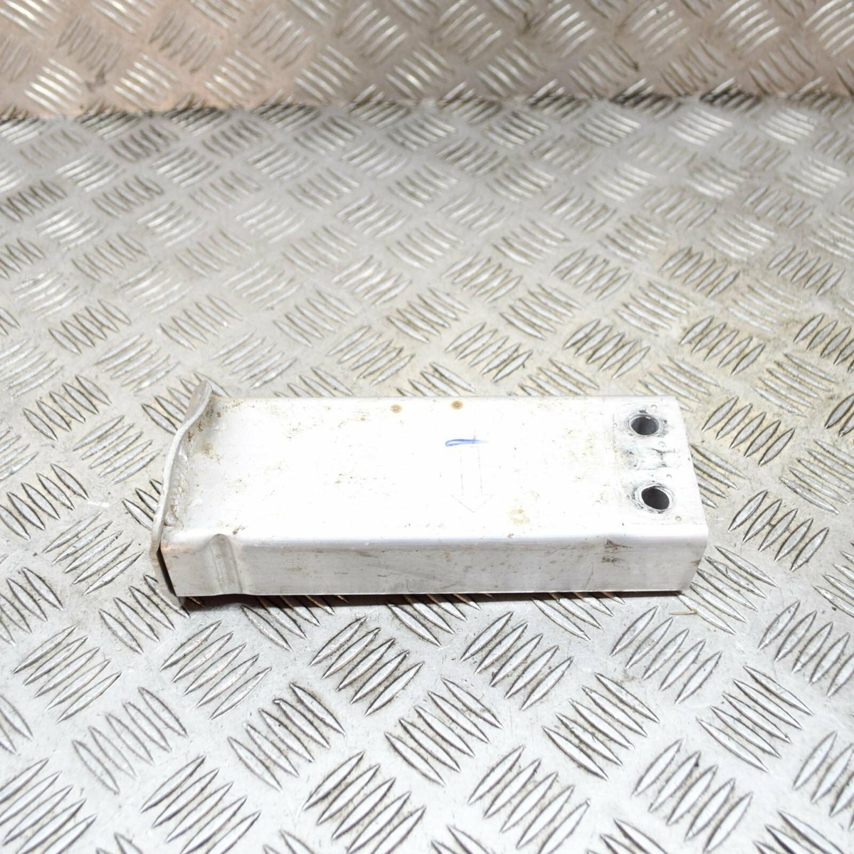 Extension rail barre renfort avant droite TESLA MODEL 3 1109193-00