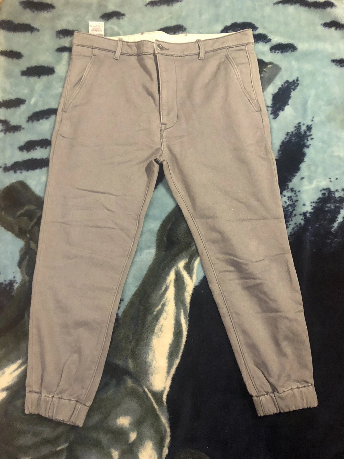 Levis Wool Blend Jogger *39x26* pants Elastic cuffs Grey Men’s *Nice condition*