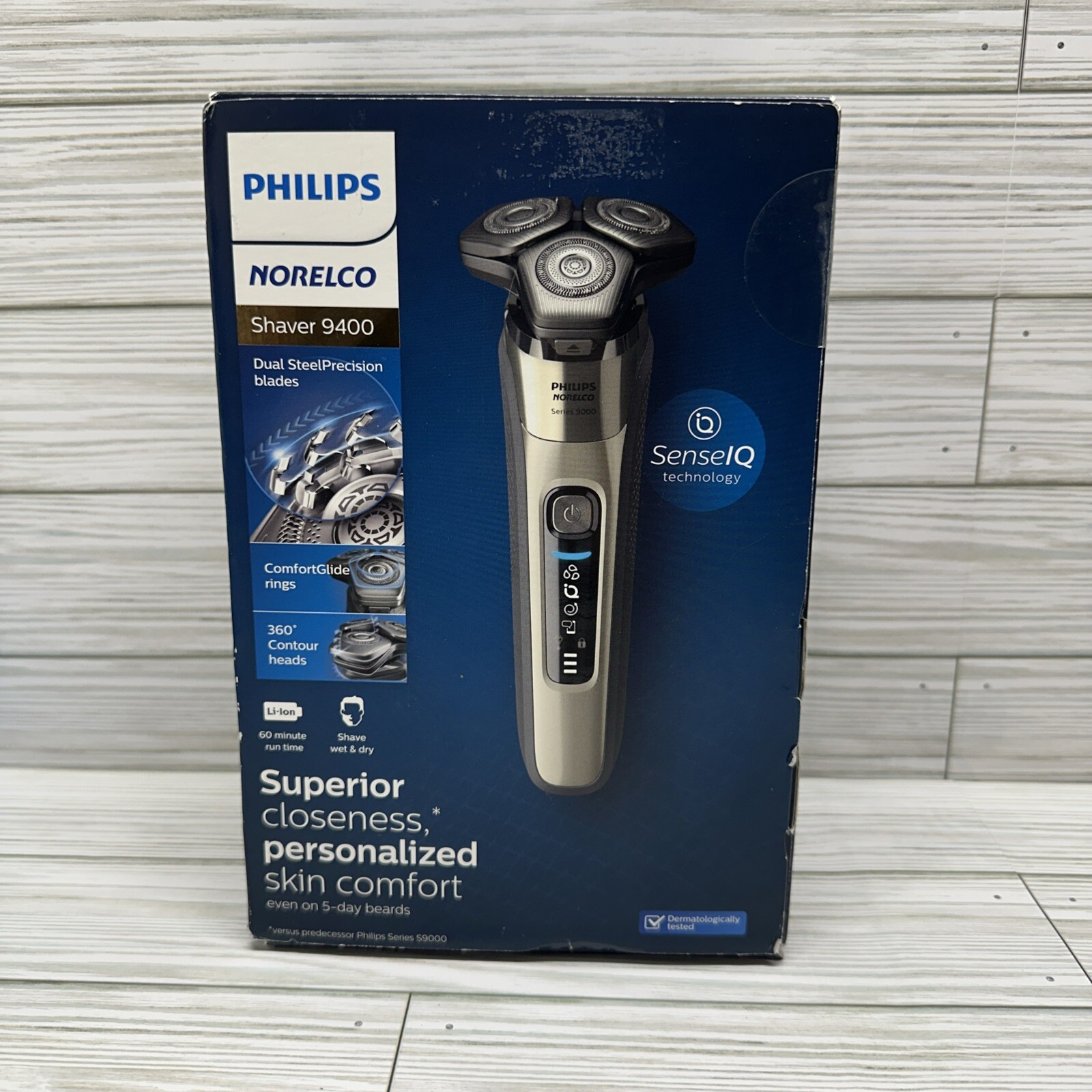 Philips Norelco 9400 Wet & Dry Shaver - S9502 Series 9000. With Case.