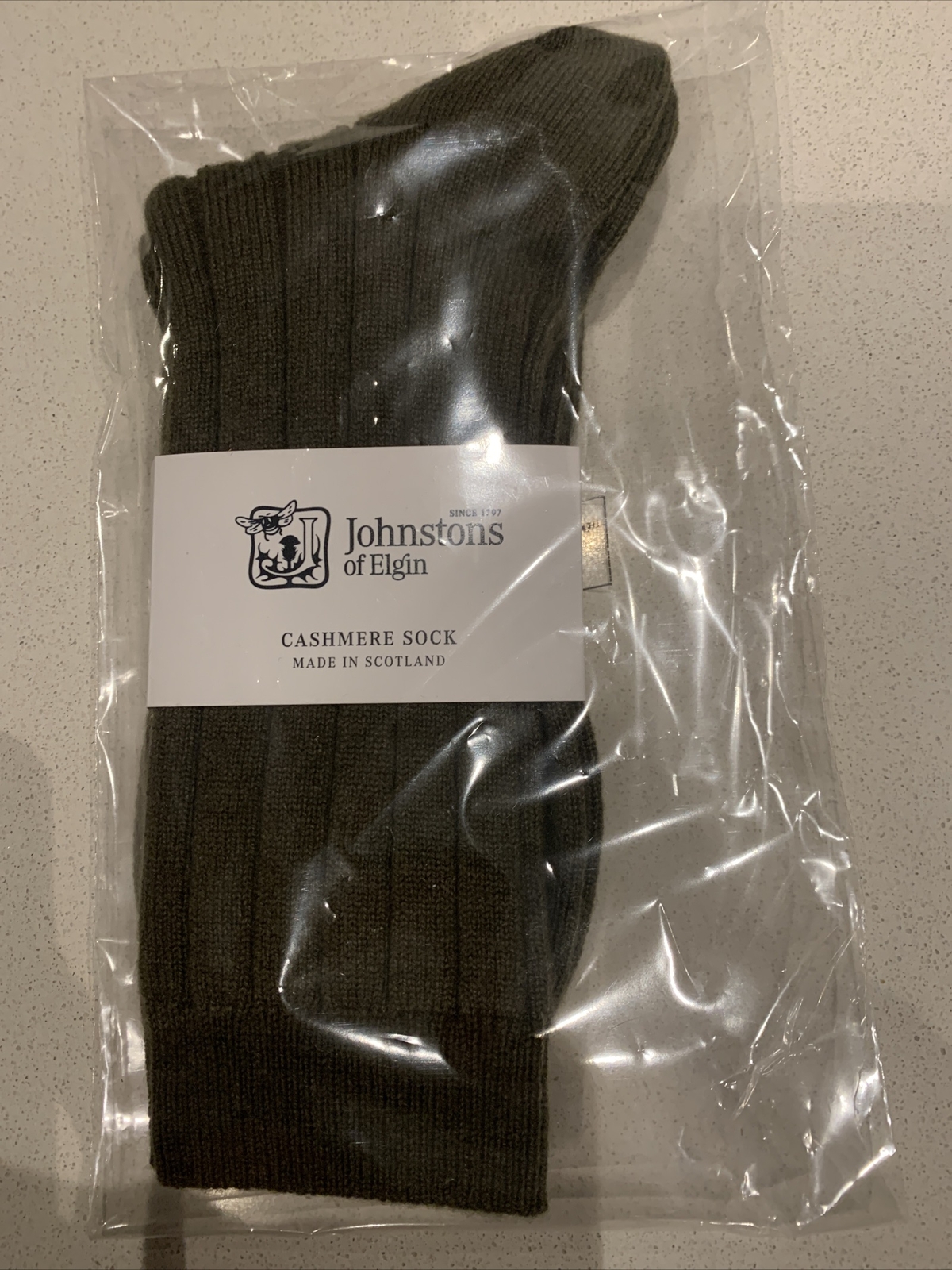 Johnstons of Elgin Hommes Chaussettes Cachemire Kaki Vert Chaud Épais