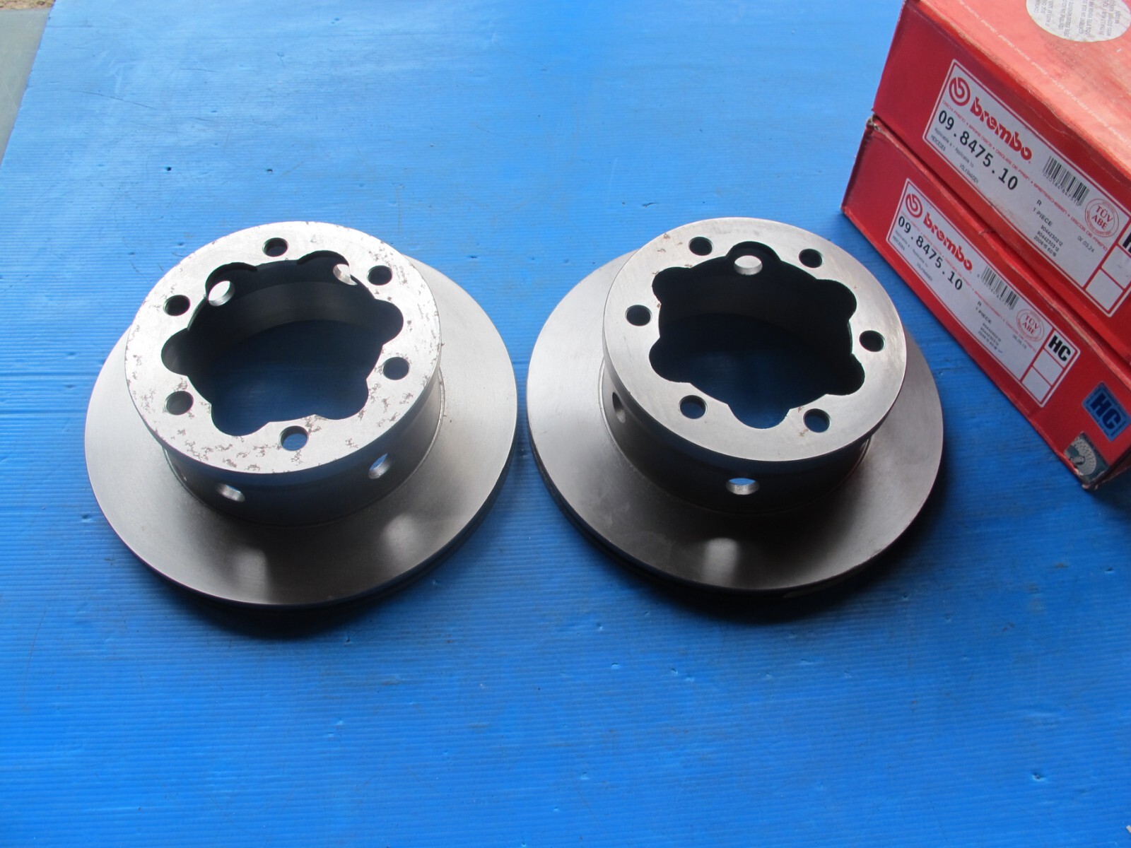 Disques de freins arrière ventilés Brembo contre la perte de freinage du Sprinter chargé
