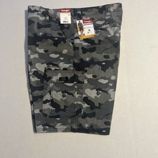 Men's Wrangler Camo RipStop Cargo Shorts w/ Stretch Relaxed Fit 42 New