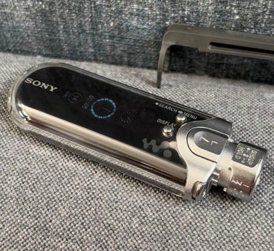 SONY NW-E407 MP3 Player Net Work Walkman 1GB black Tested