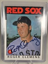 1986 Topps Roger Clemens Rookie Card #661 AUTO Signed JSA Certified AF50641 Red