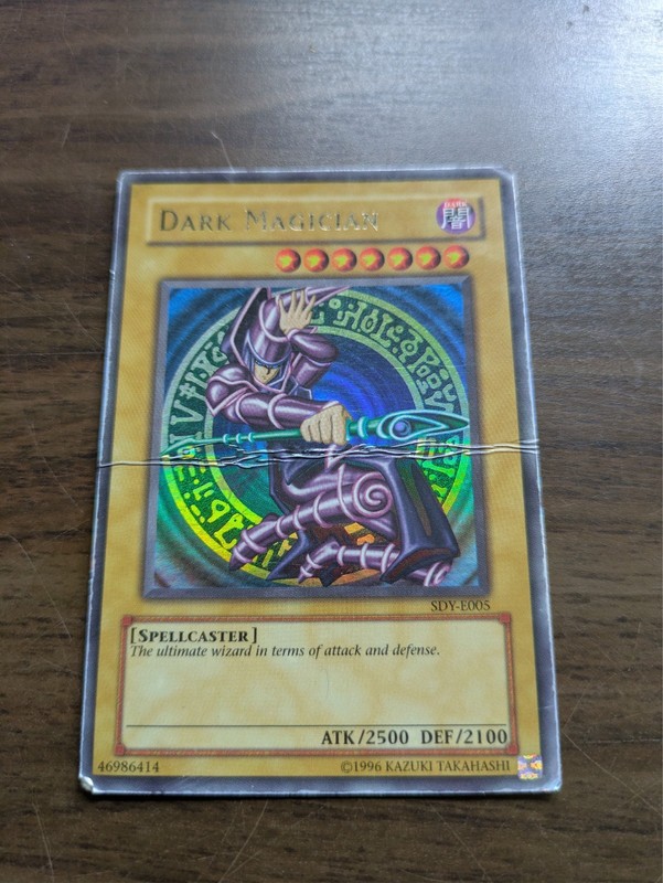 Yu-Gi-Oh! | Dark Magician | Ultra Rare | SDY-E005 | Unlimited | Heavy Play